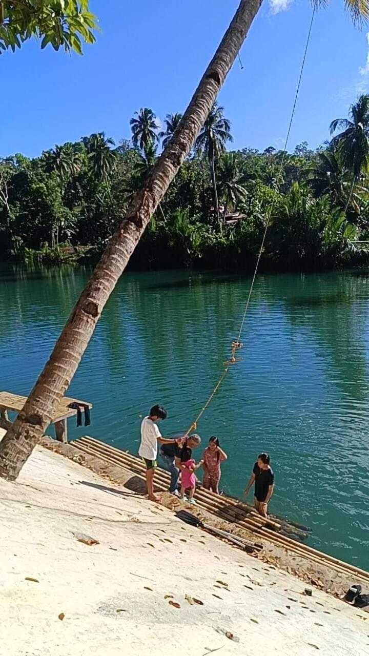 Gbu Loboc River Guesthouse מראה חיצוני תמונה